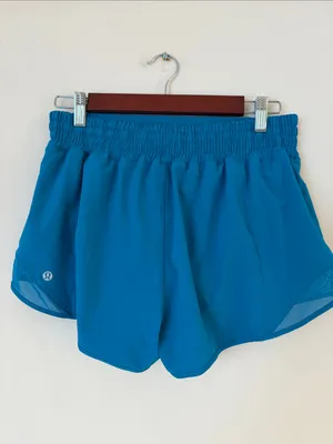 Lululemon Hotty Hot lined teal shorts thumbnail 3