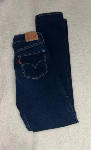 Levi’s Slim Straight Jeans thumbnail 1