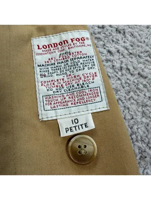 Vintage London Fog Maincoats Full Length Tan Belted Trench Coat Womens 10 P USA thumbnail 3