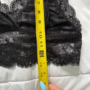 NWT Avidlove Black Floral Lace Bralette V-Neck Large Goth Grunge Dark Romantic thumbnail 4