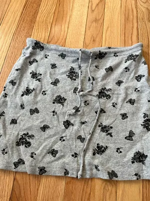 Y2K Gray Black Floral Mini Skirt Medium Loungewear Swim Cover Up Beach Summer thumbnail 2