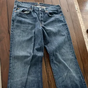 7 For All Mankind Women's Blue Size 32 flare jeans thumbnail 1