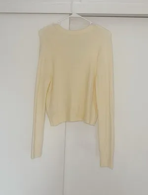 Abercrombie Butter Yellow Merino-Wool Blend Sweater thumbnail 4