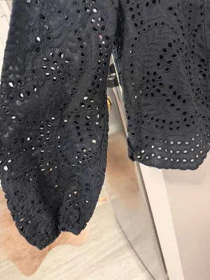 $178 NWOT Joie Black Eyelet Button-Down Top – 100% Cotton – Size XS thumbnail 3