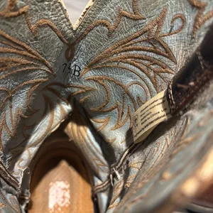 ARIAT Heritage 15728 Women’s Size 7.5B Brown Leather Pointed Toe Western Boots thumbnail 7