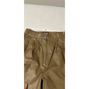 Toffs Vintage Tan Brown 100% Genuine Leather High Waisted Pleated Pants Size 10 thumbnail 7