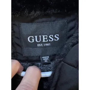 Guess Women's Faux‎ Fur Lined Hooded Puffer Coat Size XS Black thumbnail 4