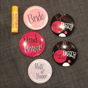 4/$30 Bridal Party Pins and Beads 🎈 thumbnail 2