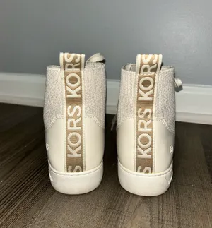 Michael Kors High-Top Sneakers thumbnail 2