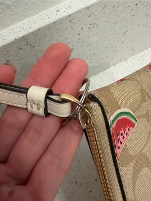 🍉Coach Corner Zip Wristlet in Signature Canvas w/Watermelon Print🍉 ~ EUC thumbnail 3