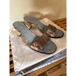 Gucci Tom Ford Era Snakeskin Print Leather Mule Sandals Wood Heel Size 7.5B thumbnail 2