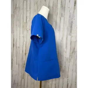 Figs Women's Casma 3 Pocket V-Neck Scrub Top‎ Medium Blue Short Sleeve Workwear thumbnail 5