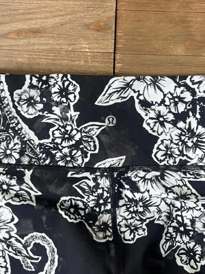 Lululemon Wunder Under High-Rise Tight in Printed Paisley thumbnail 8