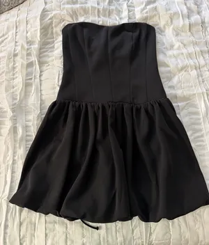Black Strapless Dress Size M thumbnail 1