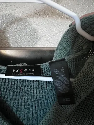 Axcess(used to be Liz Claiborn)Green Knit Zip-Front Hooded Sweater thumbnail 7