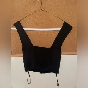 Urban Outfitters Crop Top thumbnail 2
