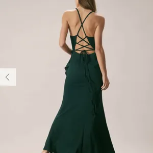 RIHOAS The Green Ruffle Cross Back Strap Maxi Dress 3 thumbnail 3