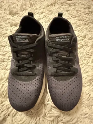 Skechers GOwalk Women’s Black and Gray Athletic Sneakers Size 7 thumbnail 6