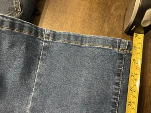 Women’s Wide Leg Jeans Sz 14 High Rise Stretch Medium Wash Classic Faded Comfort thumbnail 6