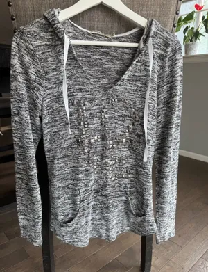 Chance or Fate Gray Heathered Hooded Pullover with Studded Heart thumbnail 1