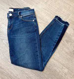 •LOFT• MODERN SKINNY JEANS thumbnail 1