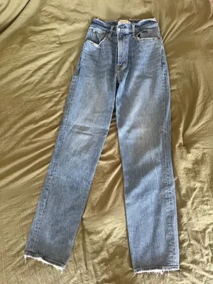 Abercrombie Jeans Ultra High-Rise 90s Straight Curve Love thumbnail 1