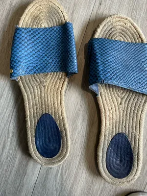 UGG Blue Textured Slide Sandals for Women thumbnail 4