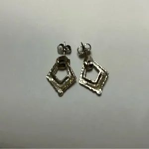 3/$20 Beautiful Gold Plated Drop Diamond Square Shaped Dangle Earrings thumbnail 2