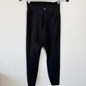 Old‎ Navy Active Extra High Rise Leggings PowerChill Black XS thumbnail 3