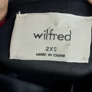 Aritzia Wilfred Shine Bustier Black Womens XXS 2XS Sleeveless City bohemian thumbnail 9