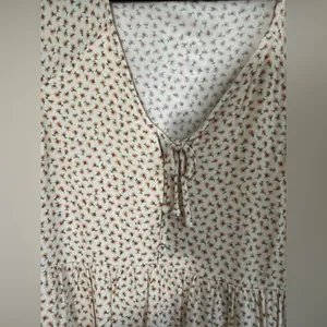 American Eagle Floral Ditzy Print Long Sleeve Babydoll Mini Dress thumbnail 4