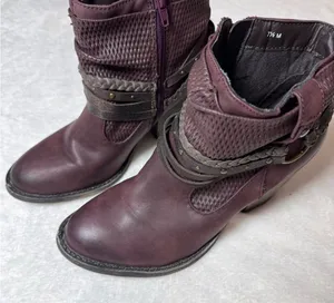 Maurices Burgundy Slouchy Boho Ankle Boots Size‎ 7.5 thumbnail 1