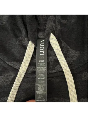 Vuori Halo Essential black camo pullover hoodie - Size S thumbnail 5