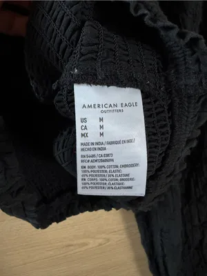 American Eagle Black Long Sleeve Smocked Crop Top Medium thumbnail 6