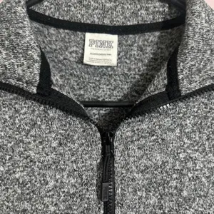 Women’s Victoria’s Secret PINK Quarter Zip Pullover Grey XS‎ thumbnail 2