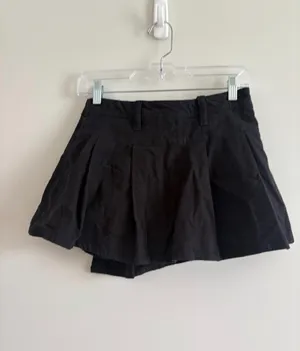 Free People Pleated Wrap Mini Skort Size 2 Black FLAW *Read** thumbnail 3