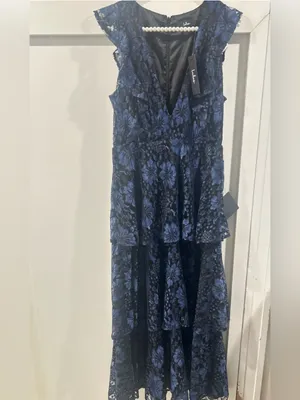 Lulus Molinetto Lace Ruffled Tiered Sleeveless Maxi Dress Floral V-Neck thumbnail 7