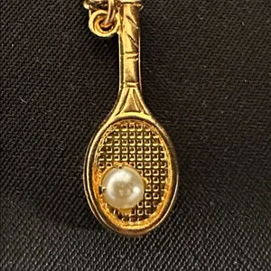 Vintage Saravel EUC goldtone tennis racquet necklace & earrings in original box thumbnail 5