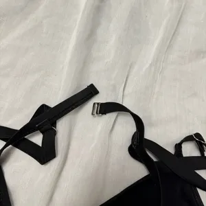 Triangle Bikini Top Black Size undefined thumbnail 4