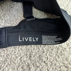 Lively The Straight up Bralette in solid black thumbnail 2