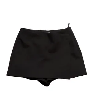 Zara Black Business Casual Skort Size Medium thumbnail 2
