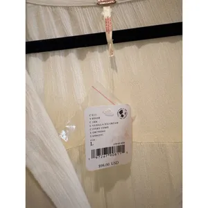 Free People NWT $98 Olivia Ivory Peasant Blouse Button Down V-Neck L thumbnail 4