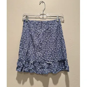 Brandy Melville Cara Ruffle Mini Skirt Blue‎ Floral Ruffle Coquette Girly thumbnail 3