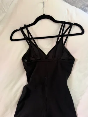 Alo Onesie Yoga thumbnail 2