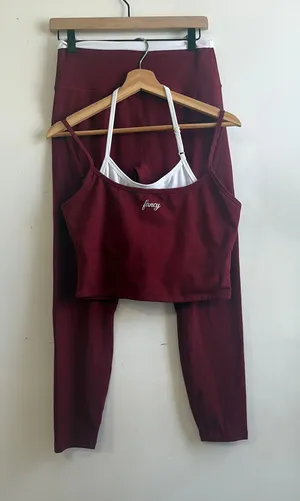 Fancy burgundy set size xl thumbnail 1