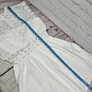 Area‎ Stars White Lace Trim Dress Medium NWT Crochet Boho Coquette Mini thumbnail 10