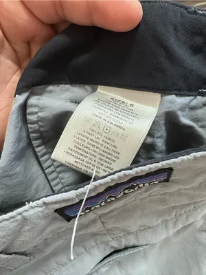 Patagonia Light Gray Women’s Cargo Pants 100%Nylon 100% Polyamide Size 8 thumbnail 3