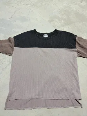 BKE NWT Short Sleeve Colorblock Ribbed Top - Oat black small MSRP$37 thumbnail 2