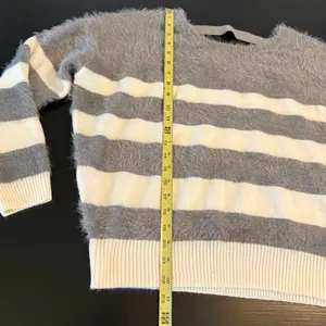 DKNY Gray and Cream Striped Women's Sweater‎ thumbnail 2