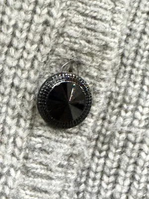 White House | Black Market Ladies Crop Cardigan thumbnail 5